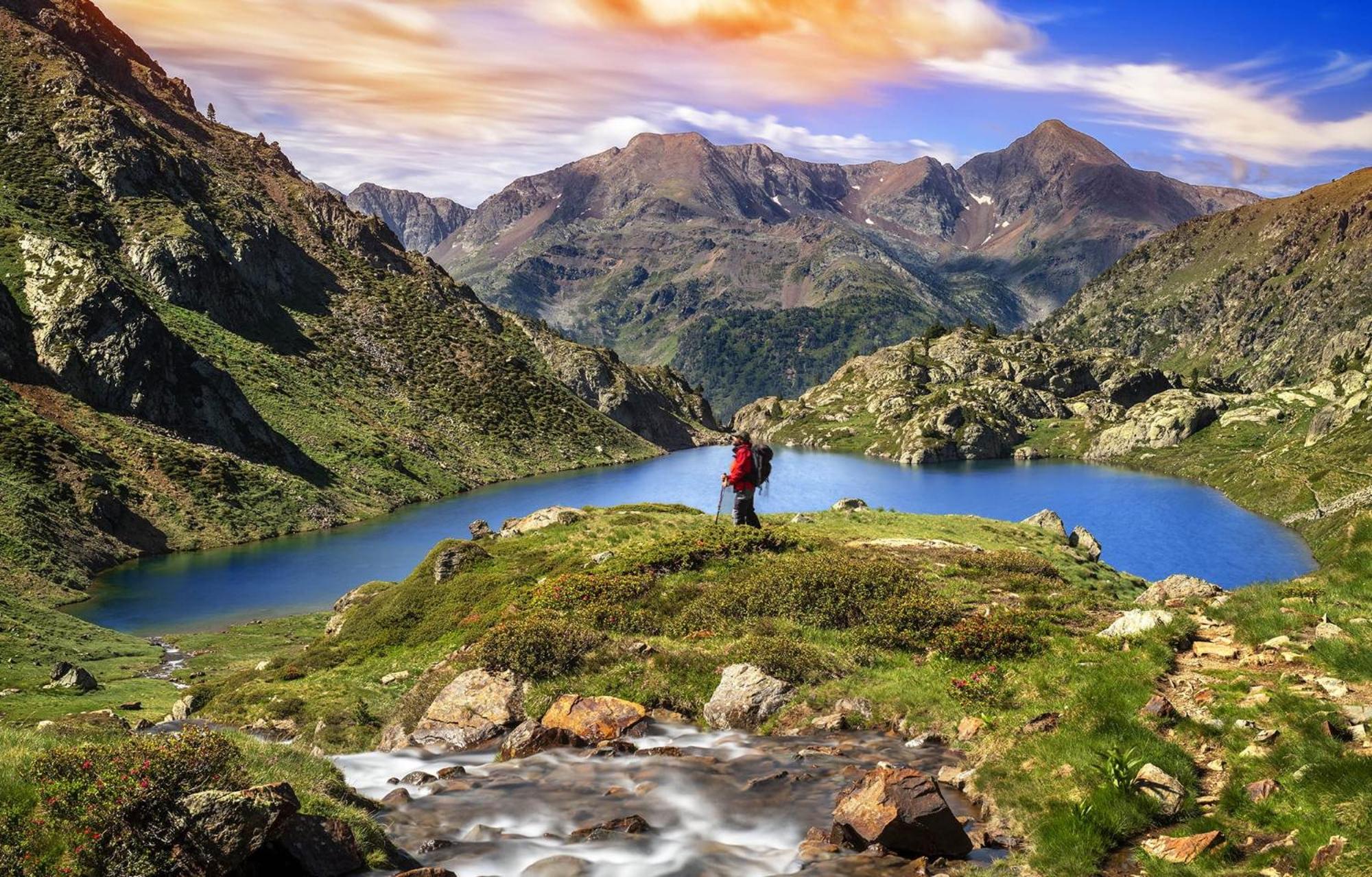 Paisaje del Pirineo cerca de Sort